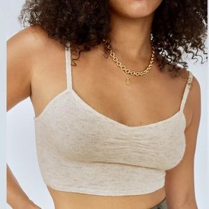 ARITZIA! Wilfred Shelby Bra Top